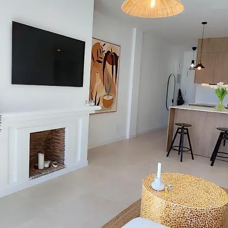 Unique & Fashionable 3 Bedroom - Views * Estepona