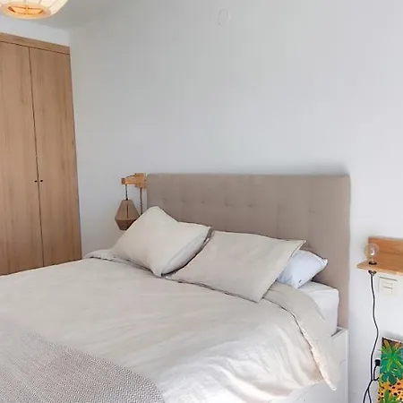 Apartment Unique & Fashionable 3 Bedroom - Views *